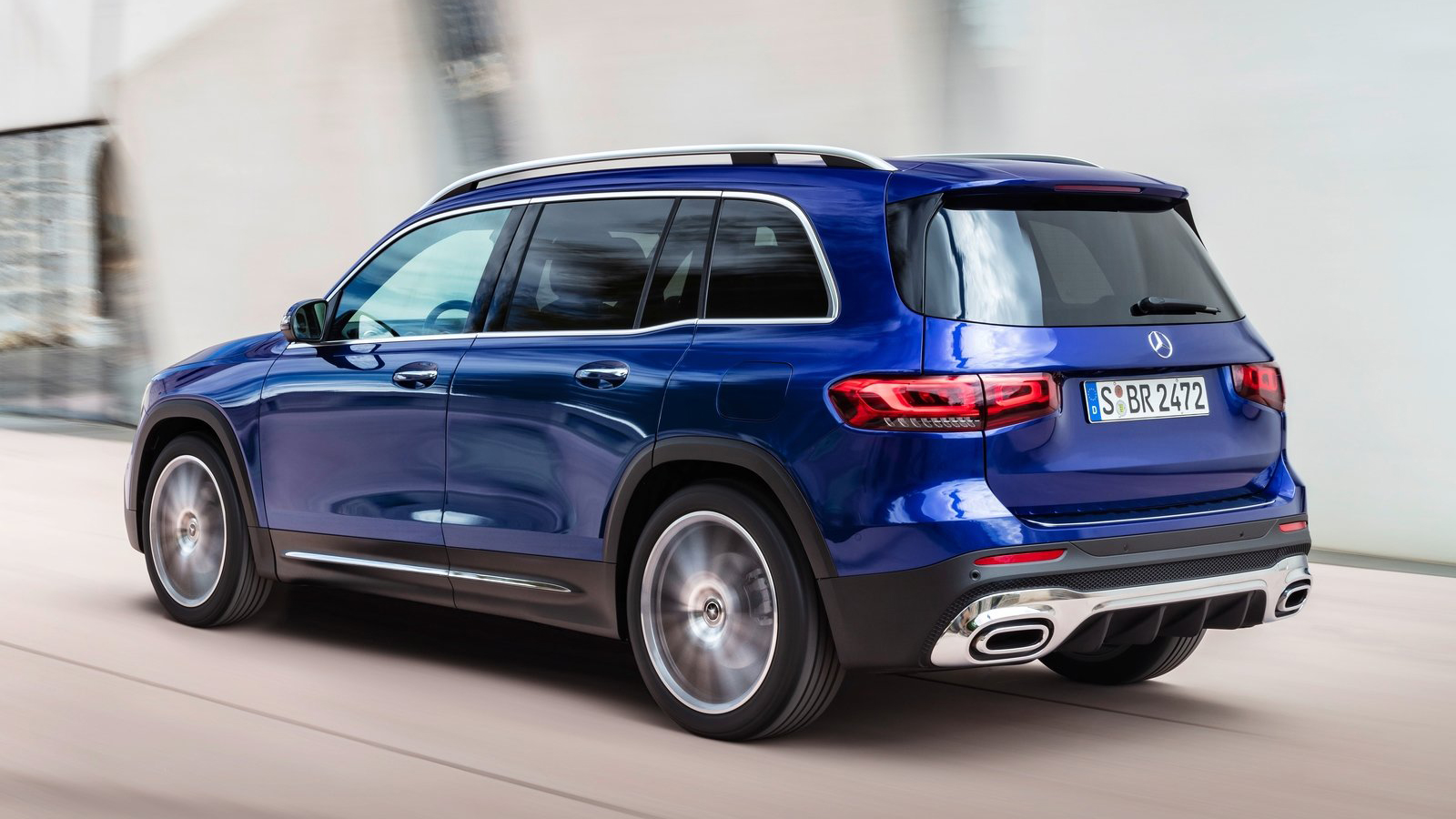 Mercedes GLA 200 VS GLB 180: Επιδόσεις ή χώροι στα ίδια λεφτά?